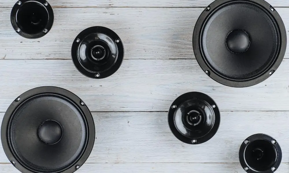 Different screw patterns of car speakers