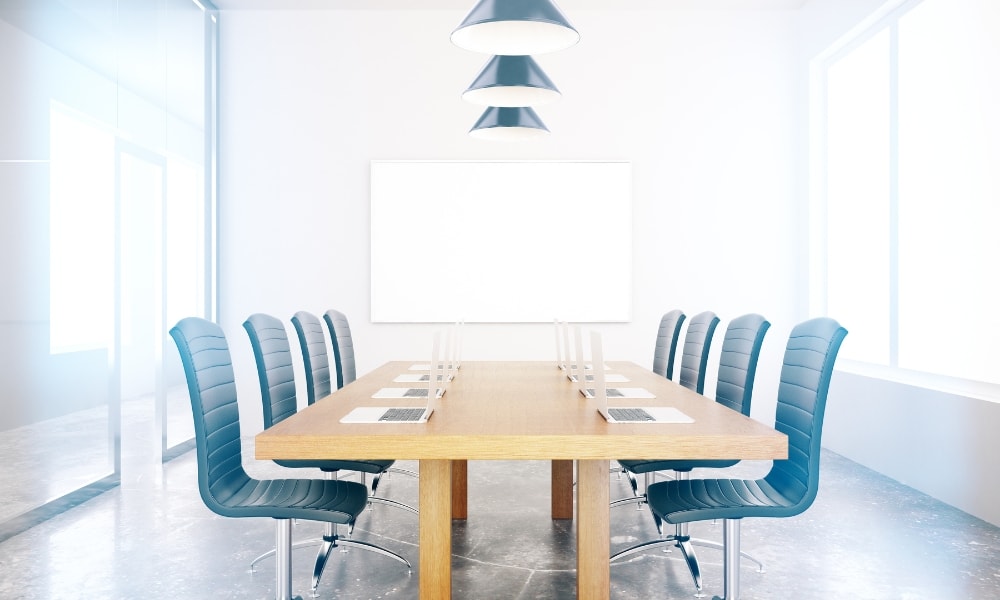 Lighting to make meeting room bright