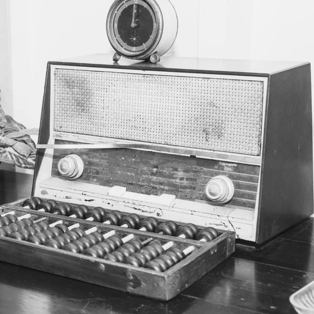 intage radio with abacus