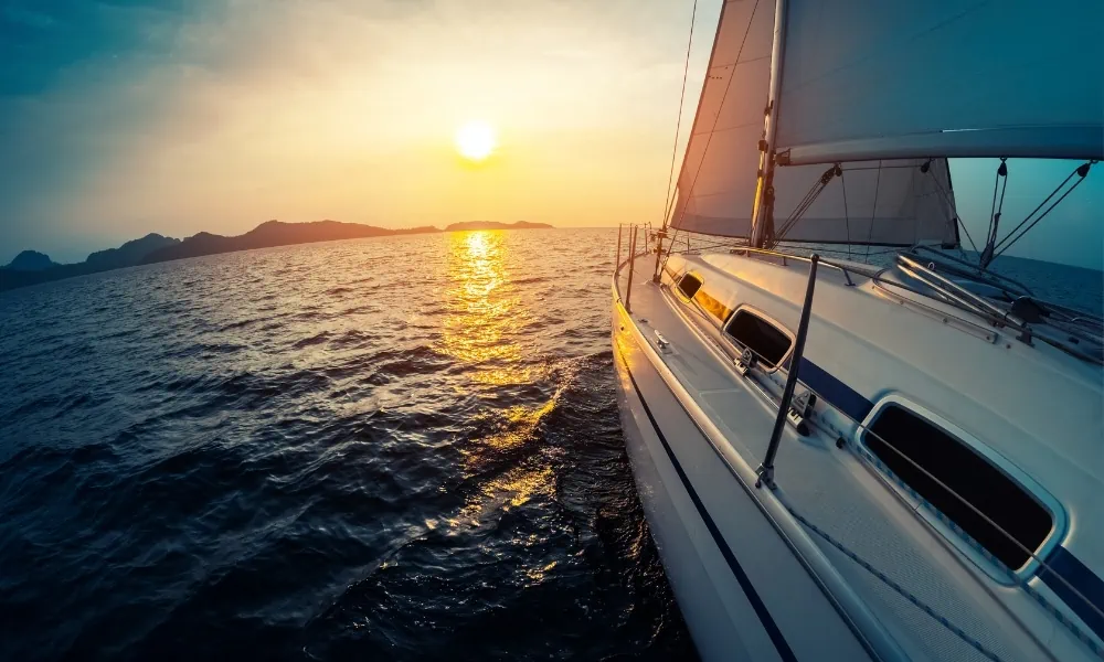 Yacht being exposed to heat and saltwater